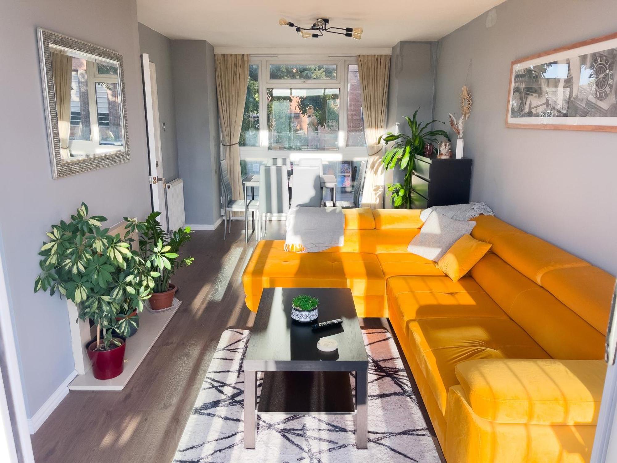 Beautiful 3-Bed Apartment At Swiss Cottage Londýn Exteriér fotografie
